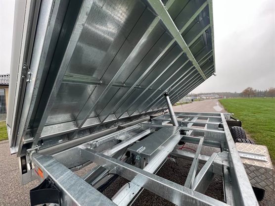 Trip 3500-350 tiptrailer med varmgalvaniseret stålchassis